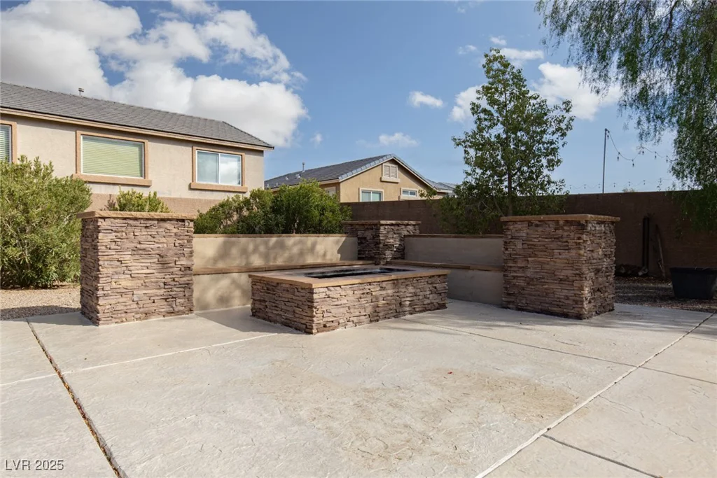23 Crescent Palm, Henderson, NV 89002