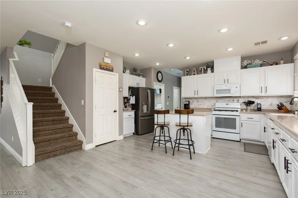 23 Crescent Palm, Henderson, NV 89002
