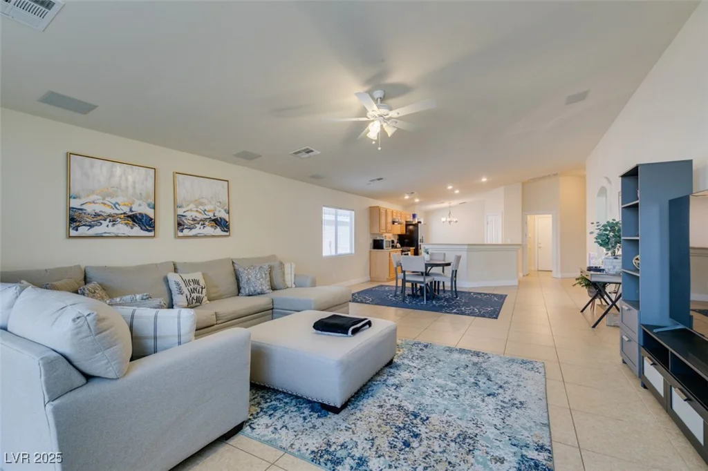 5828 Sierra Medina, Las Vegas, NV 89139