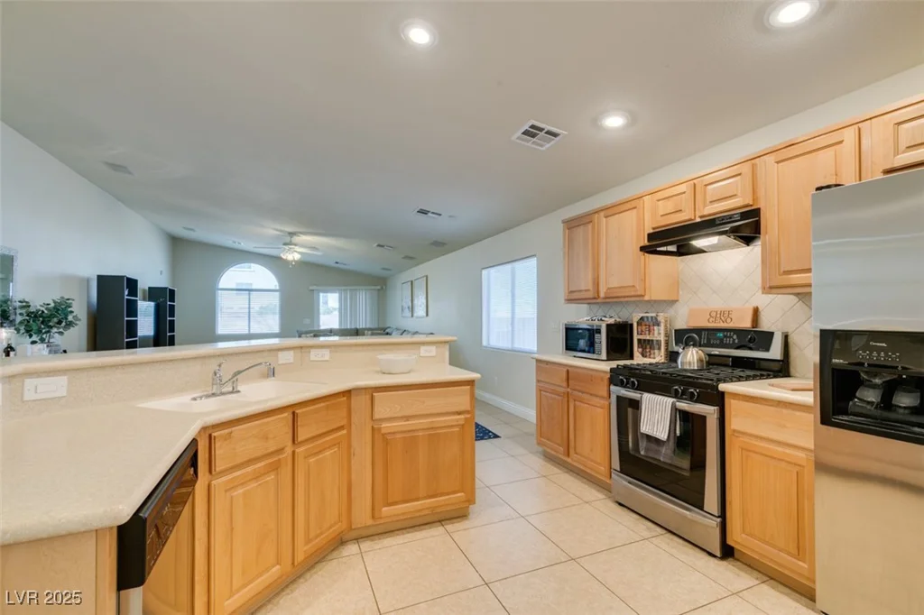5828 Sierra Medina, Las Vegas, NV 89139