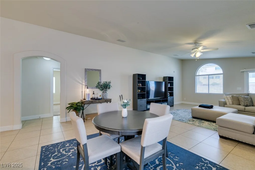 5828 Sierra Medina, Las Vegas, NV 89139