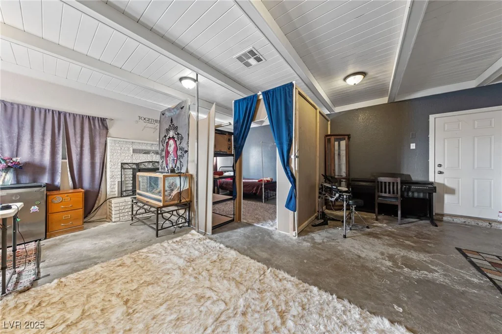 1820 Renada, North Las Vegas, NV 89030