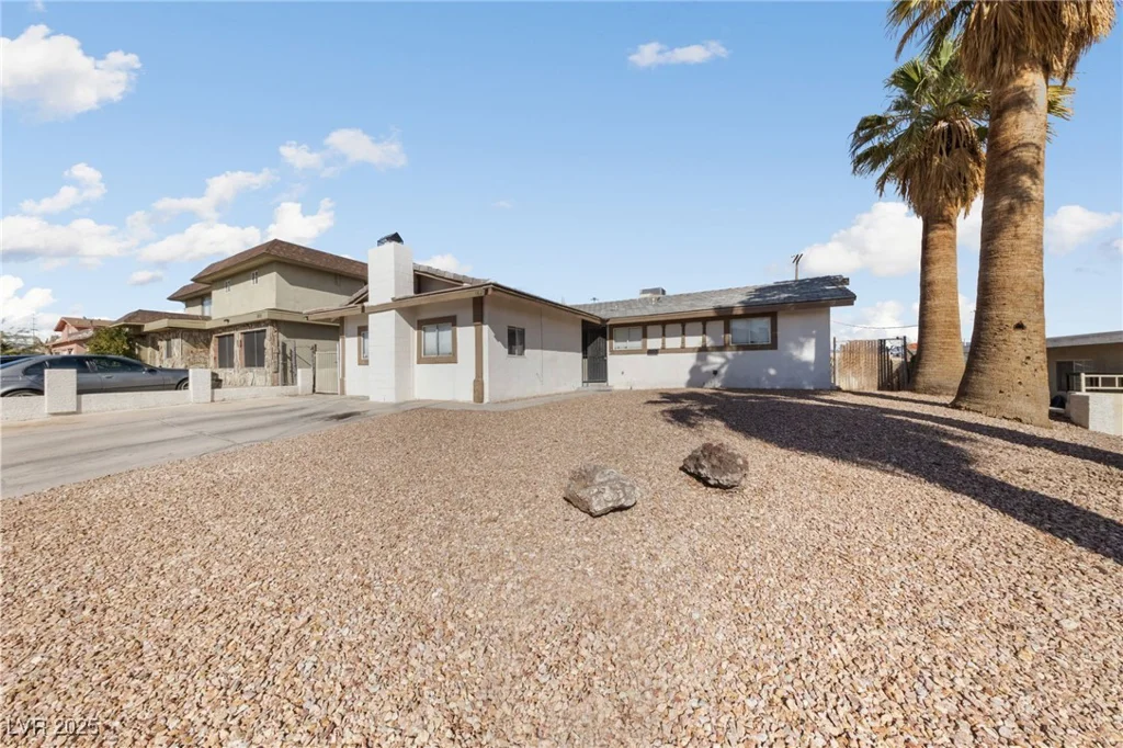 1820 Renada, North Las Vegas, NV 89030