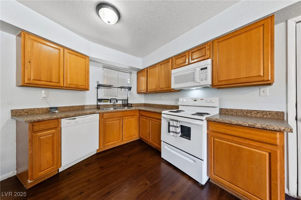 1820 Renada, North Las Vegas, NV 89030
