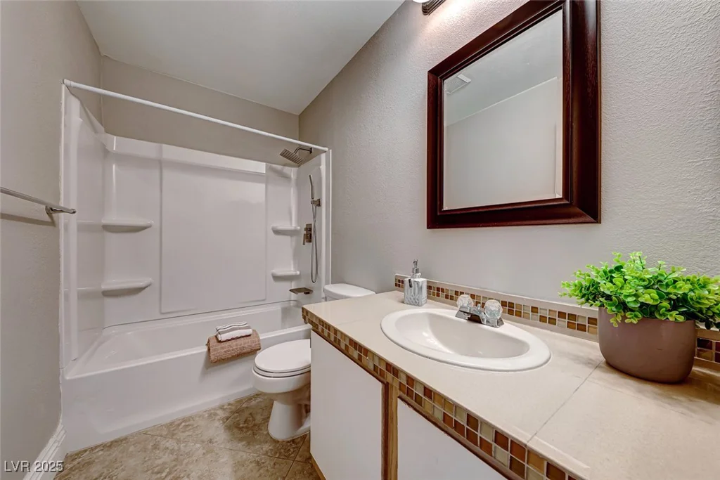 8600 Charleston, Las Vegas, NV 89117