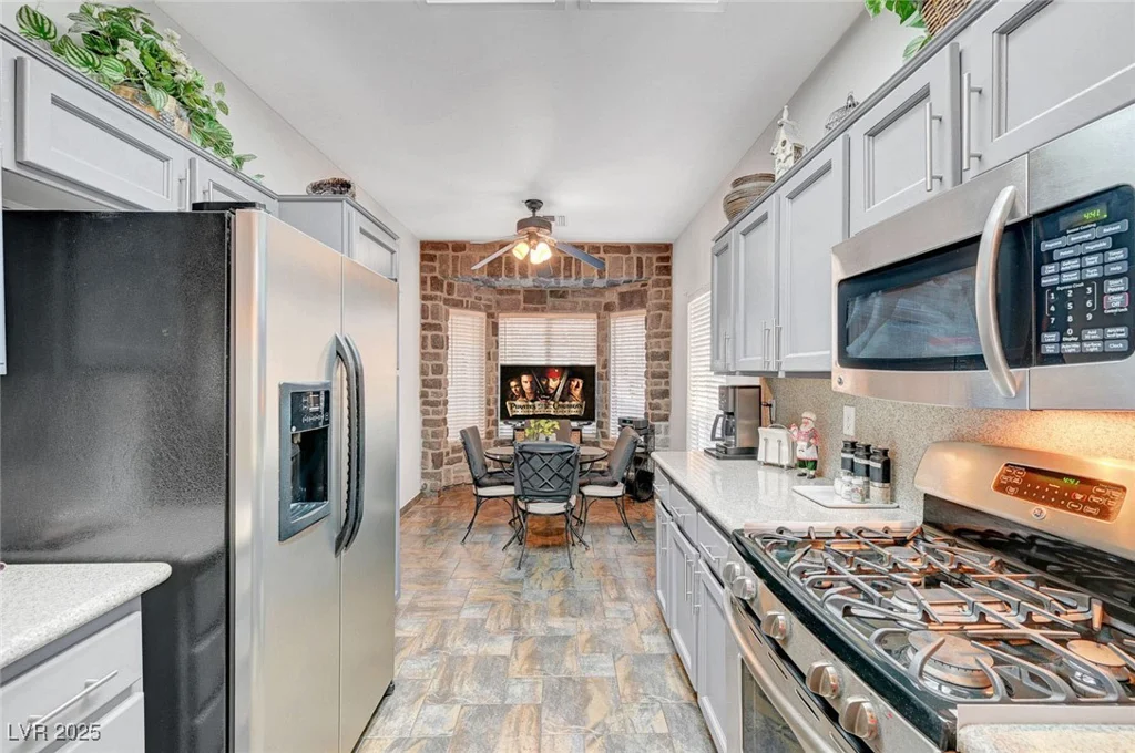 2245 Barbers Point, Las Vegas, NV 89134