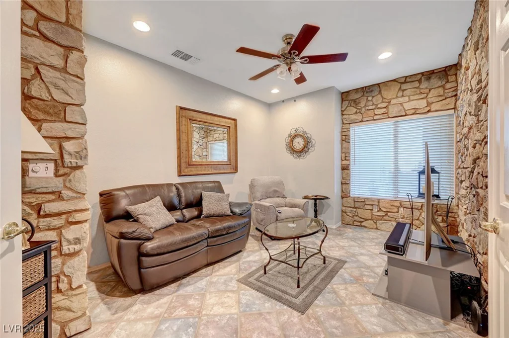 2245 Barbers Point, Las Vegas, NV 89134