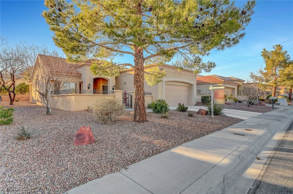 2245 Barbers Point, Las Vegas, NV 89134