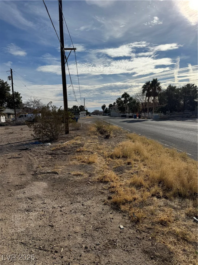 6520 El Campo Grande, Las Vegas, NV 89130