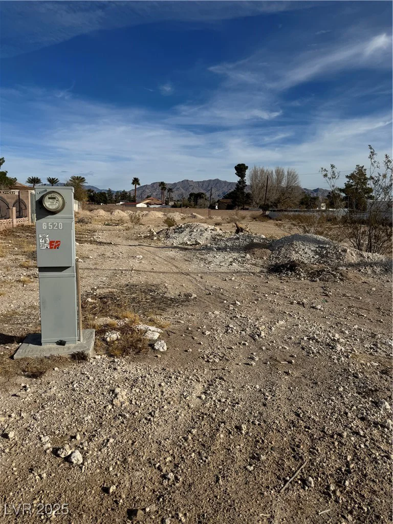 6520 El Campo Grande, Las Vegas, NV 89130