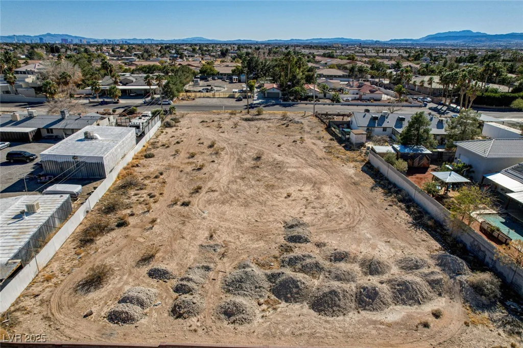 6520 El Campo Grande, Las Vegas, NV 89130