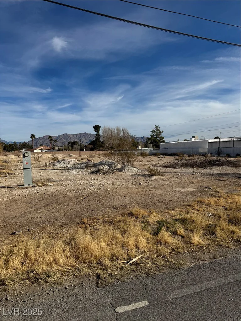 6520 El Campo Grande, Las Vegas, NV 89130