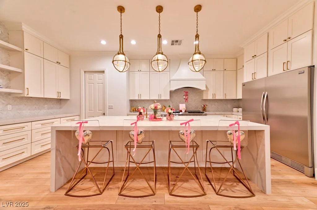 7565 Torrey Pines, Las Vegas, NV 89131