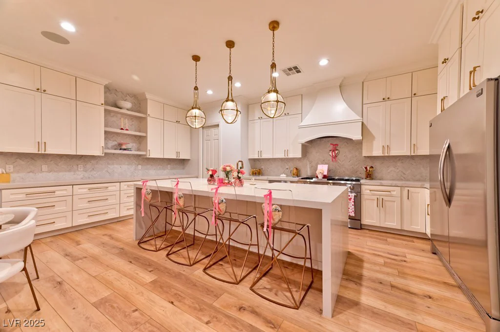 7565 Torrey Pines, Las Vegas, NV 89131