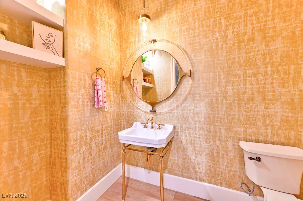7565 Torrey Pines, Las Vegas, NV 89131