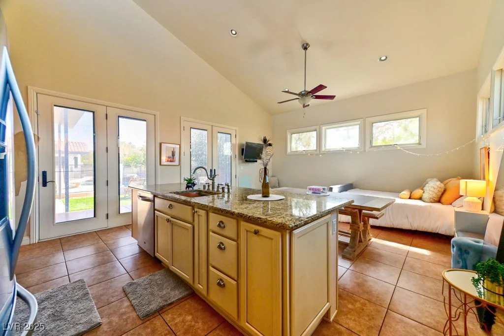 7565 Torrey Pines, Las Vegas, NV 89131