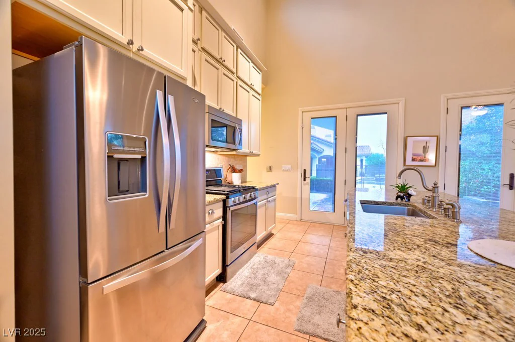 7565 Torrey Pines, Las Vegas, NV 89131