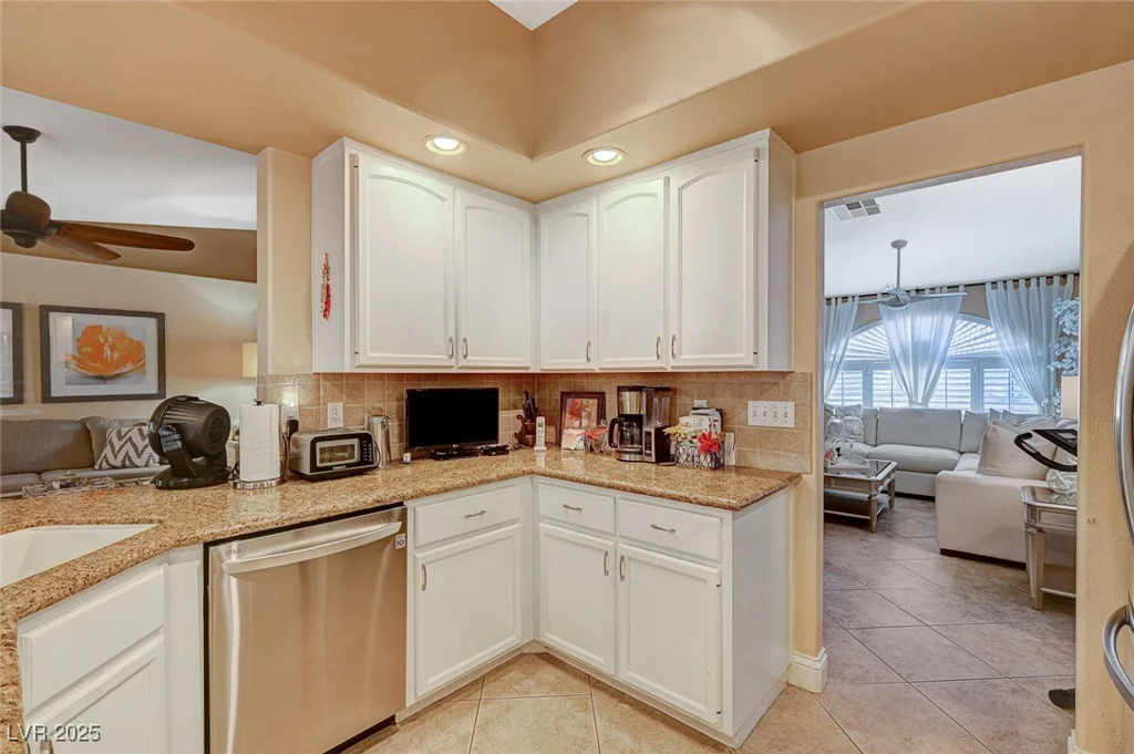 3625 Campbell, Las Vegas, NV 89129