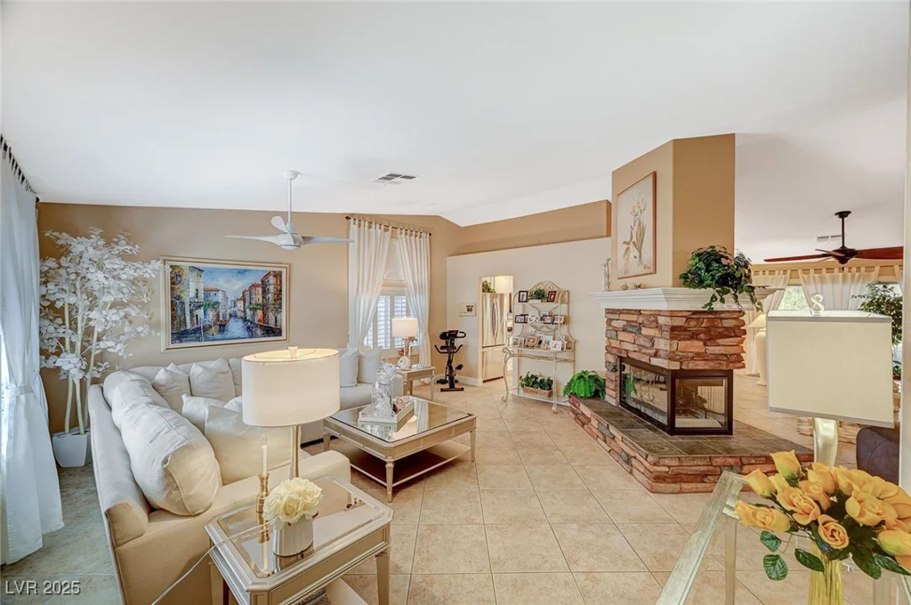 3625 Campbell, Las Vegas, NV 89129