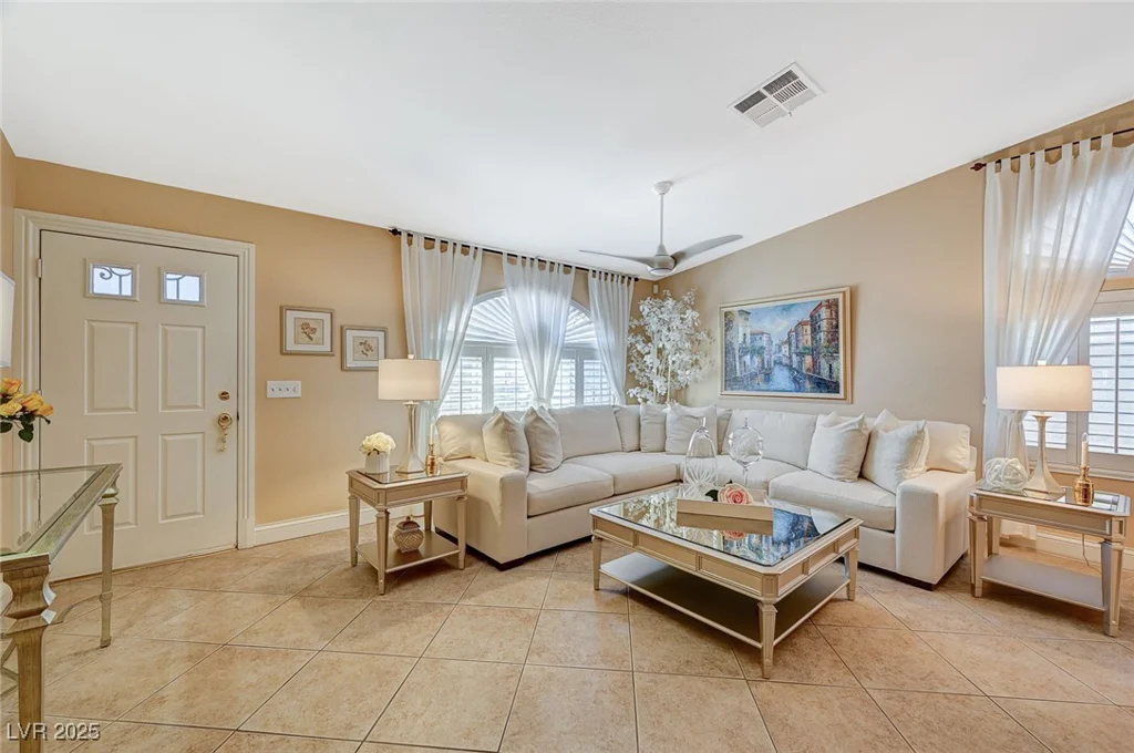 3625 Campbell, Las Vegas, NV 89129