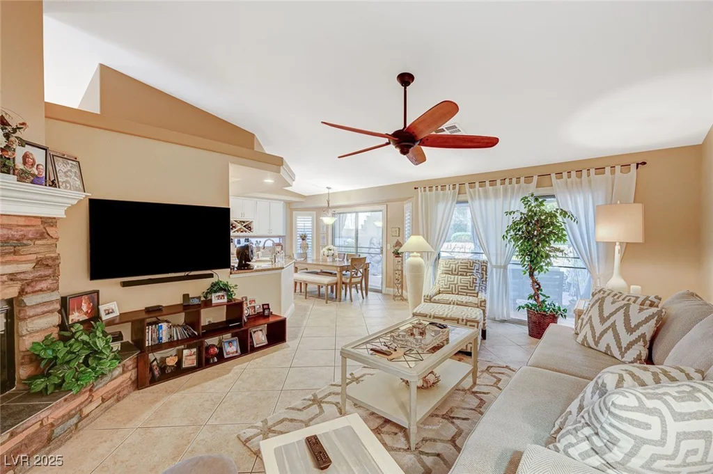 3625 Campbell, Las Vegas, NV 89129