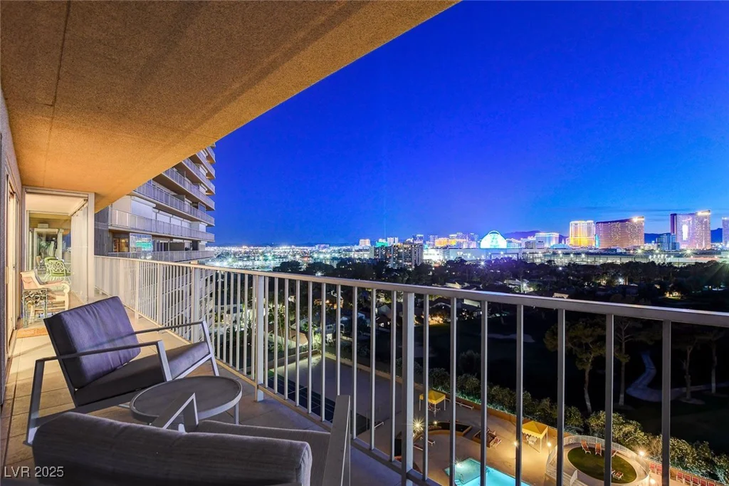 3111 Bel Air, Las Vegas, NV 89109