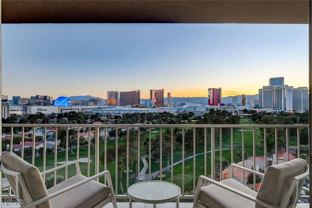 3111 Bel Air, Las Vegas, NV 89109