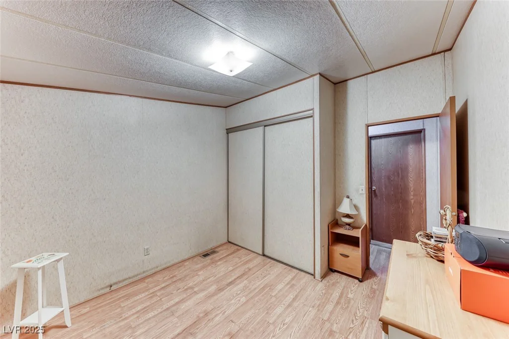 5561 Aldama, Las Vegas, NV 89122