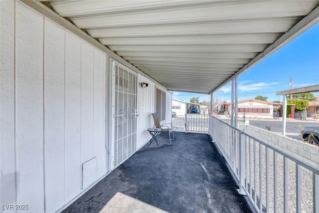 5561 Aldama, Las Vegas, NV 89122