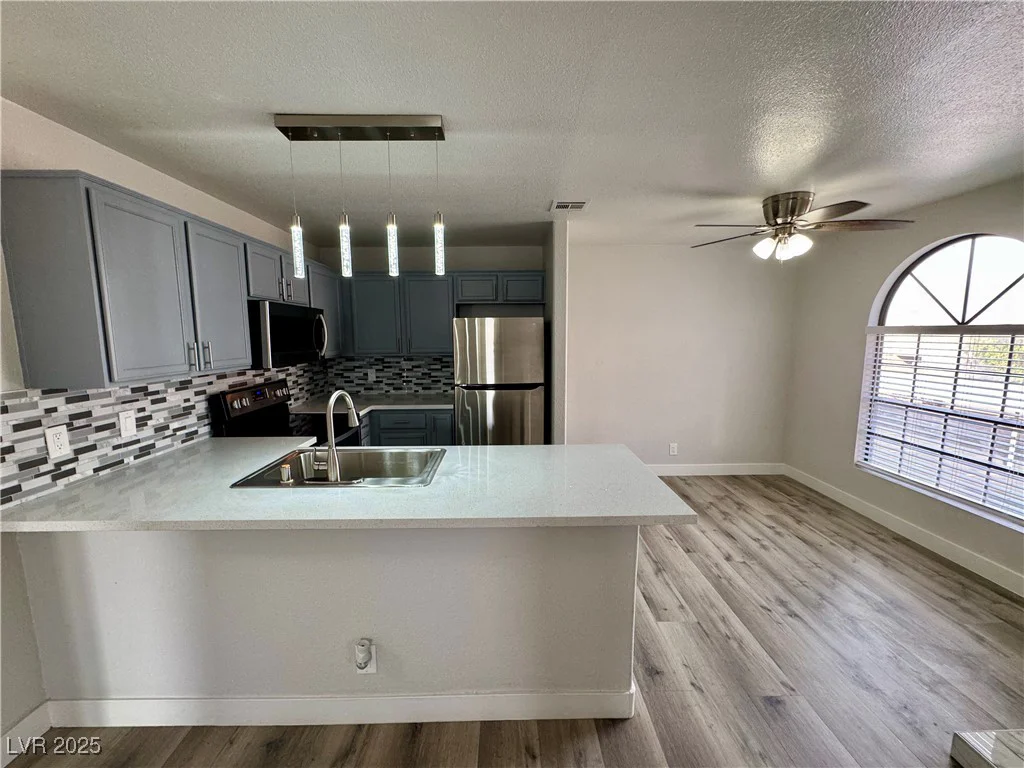 2964 Juniper Hills, Las Vegas, NV 89142