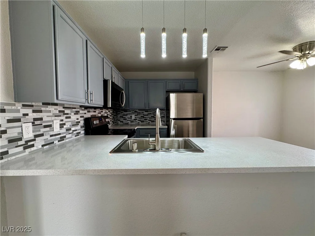 2964 Juniper Hills, Las Vegas, NV 89142