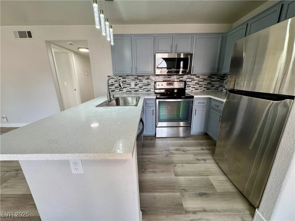 2964 Juniper Hills, Las Vegas, NV 89142