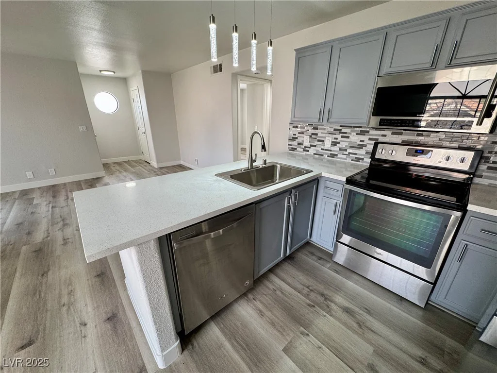 2964 Juniper Hills, Las Vegas, NV 89142