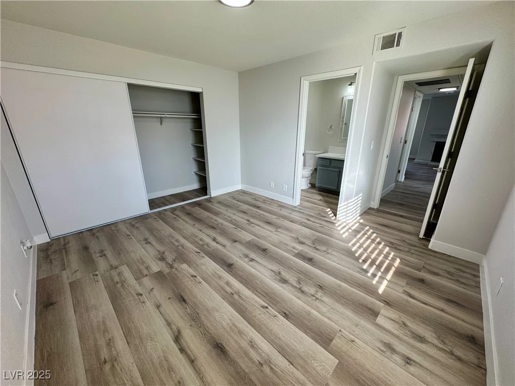 2964 Juniper Hills, Las Vegas, NV 89142