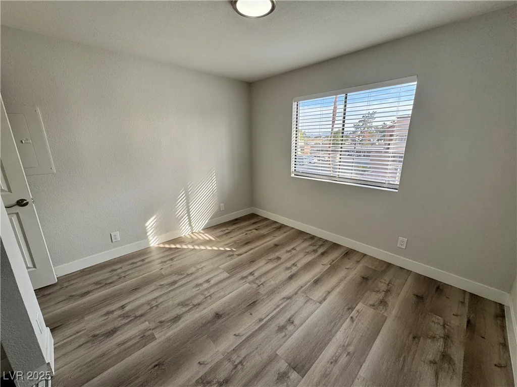 2964 Juniper Hills, Las Vegas, NV 89142