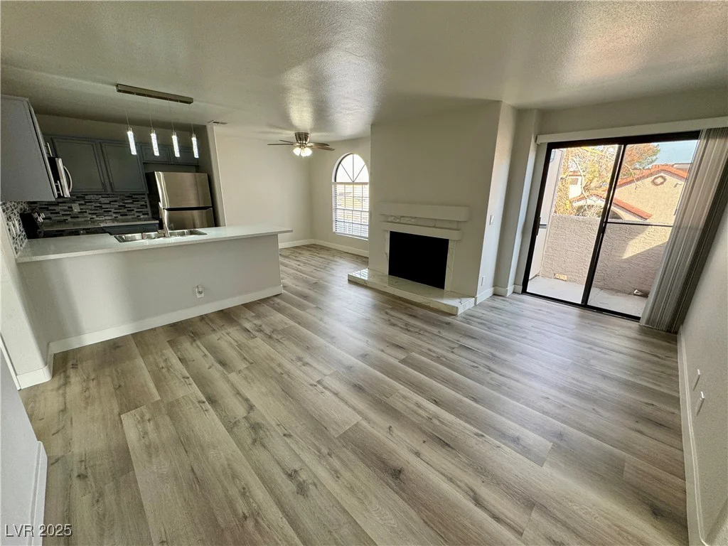2964 Juniper Hills, Las Vegas, NV 89142