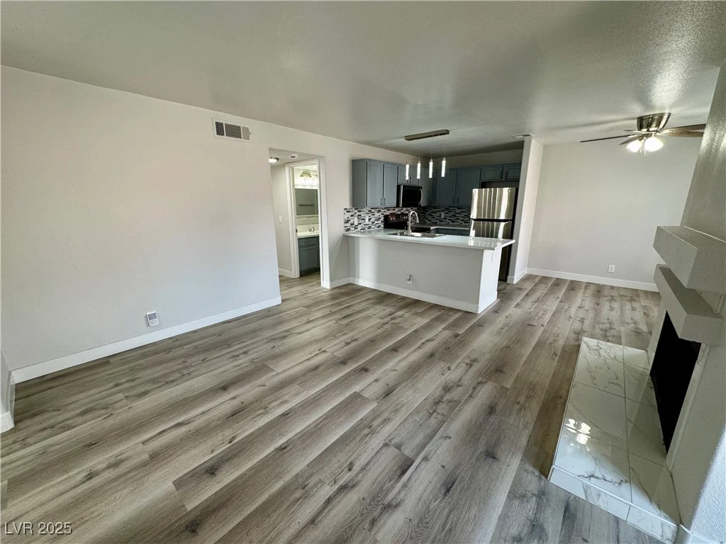 2964 Juniper Hills, Las Vegas, NV 89142