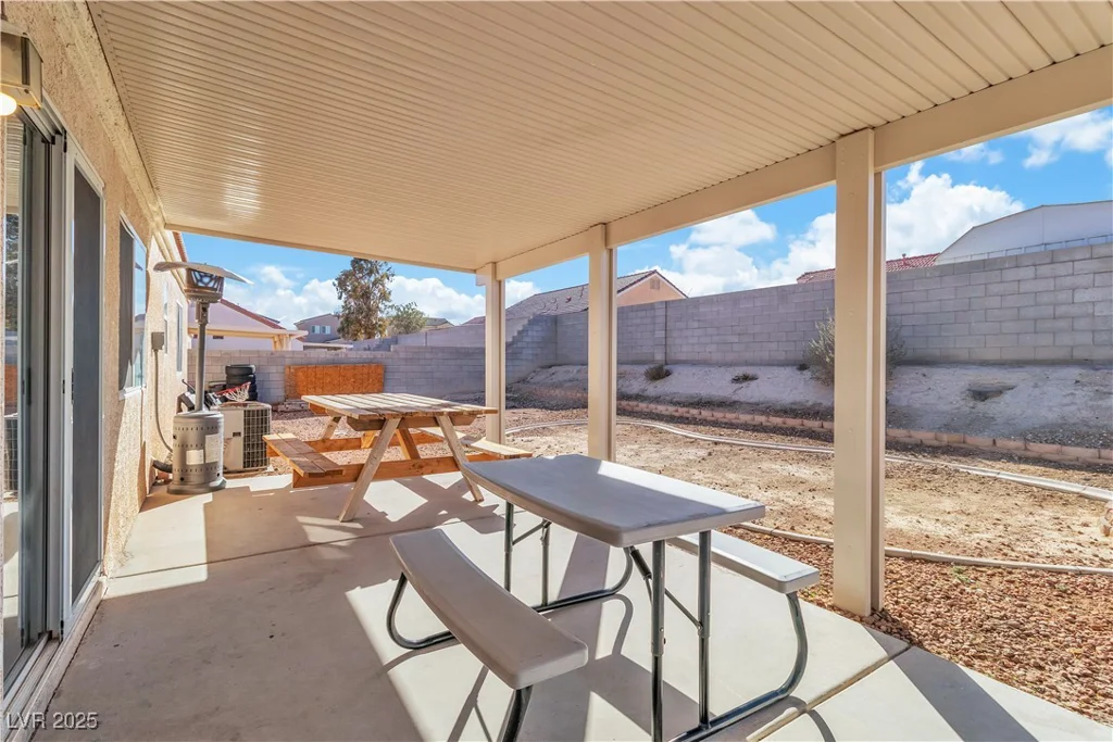 5731 Kona Mountain, North Las Vegas, NV 89031