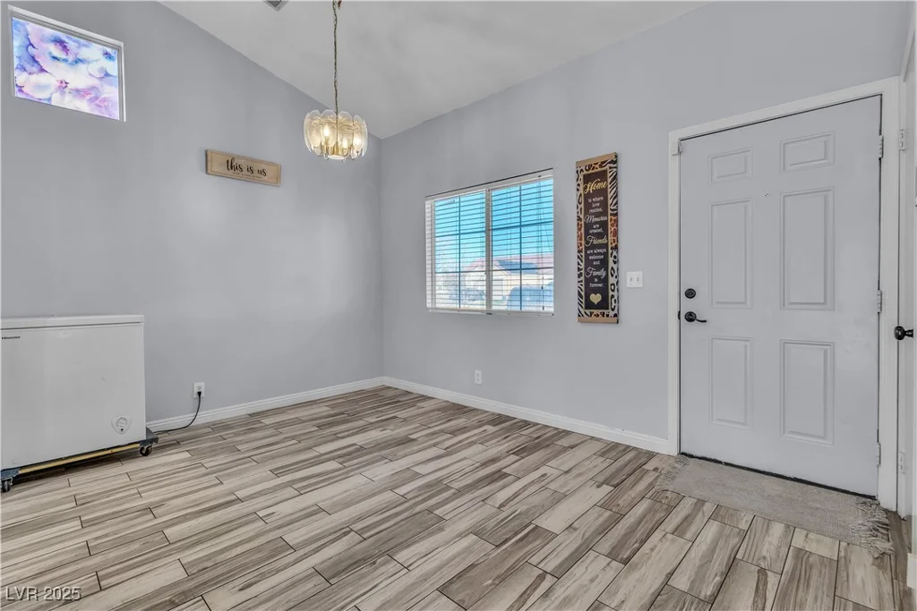 5731 Kona Mountain, North Las Vegas, NV 89031