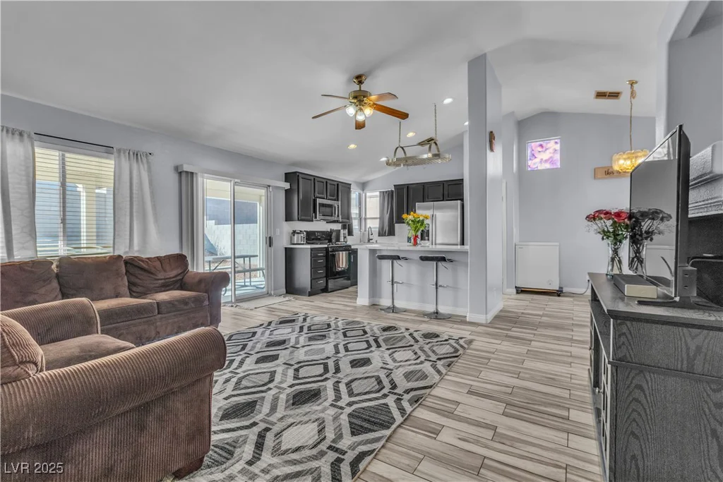 5731 Kona Mountain, North Las Vegas, NV 89031
