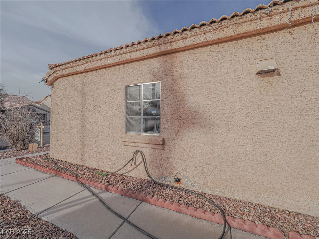 7089 Orange Grove, Las Vegas, NV 89119