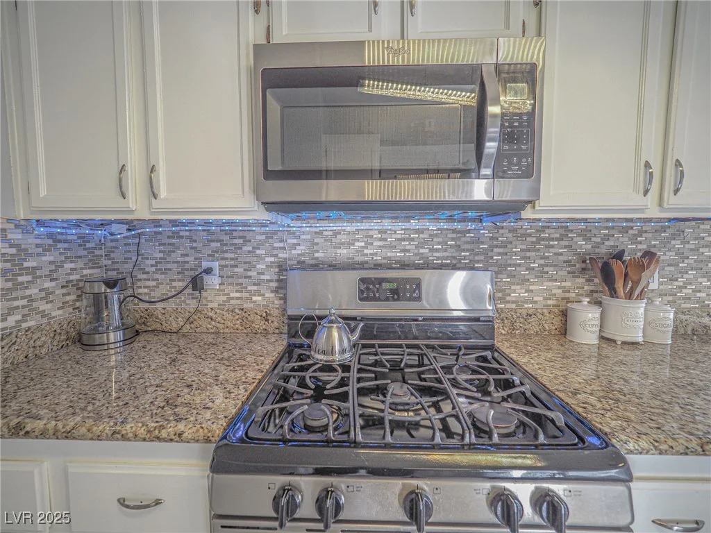 7089 Orange Grove, Las Vegas, NV 89119