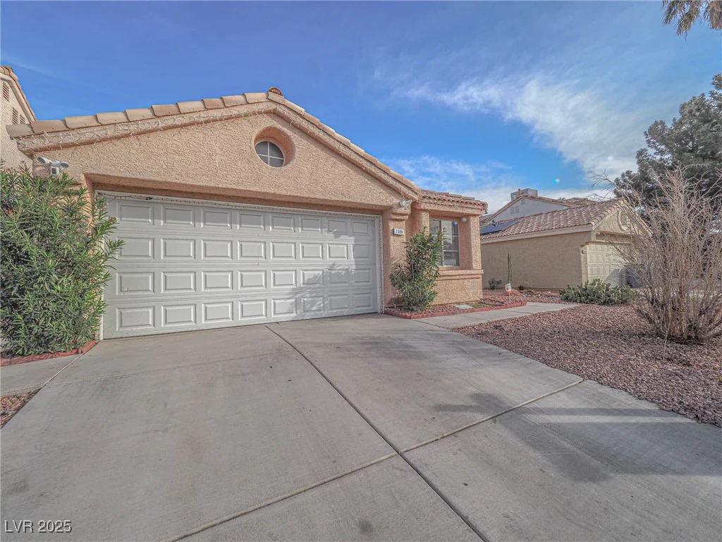 7089 Orange Grove, Las Vegas, NV 89119