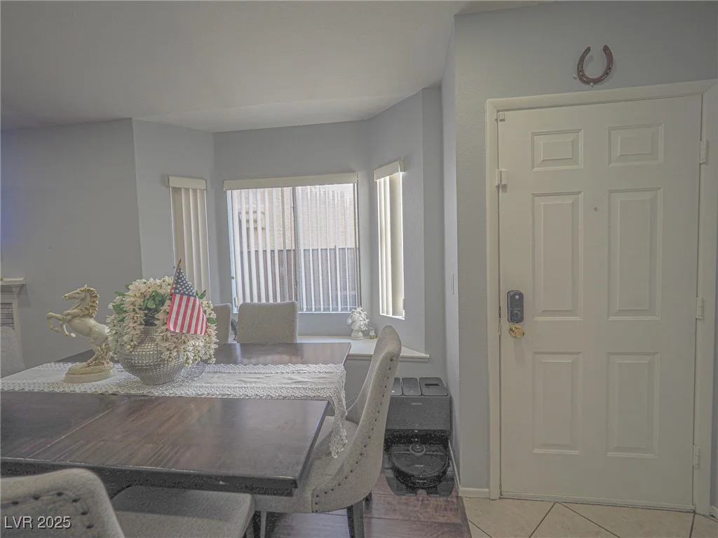 7089 Orange Grove, Las Vegas, NV 89119