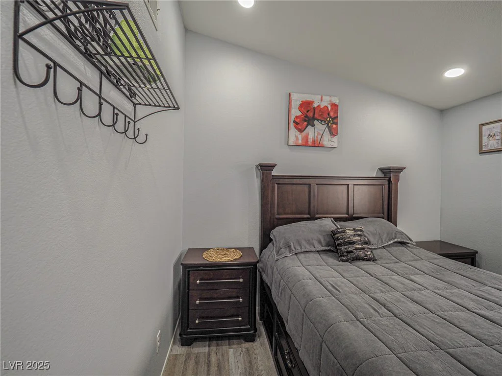 7089 Orange Grove, Las Vegas, NV 89119