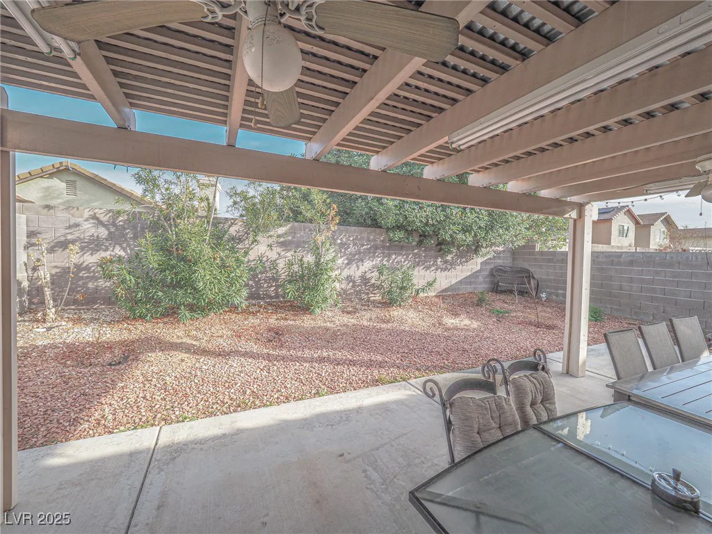 7089 Orange Grove, Las Vegas, NV 89119