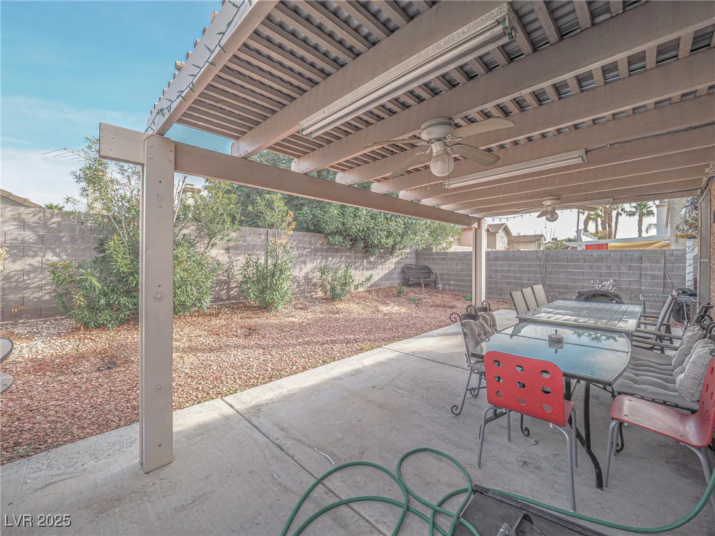 7089 Orange Grove, Las Vegas, NV 89119