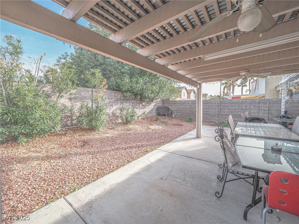 7089 Orange Grove, Las Vegas, NV 89119