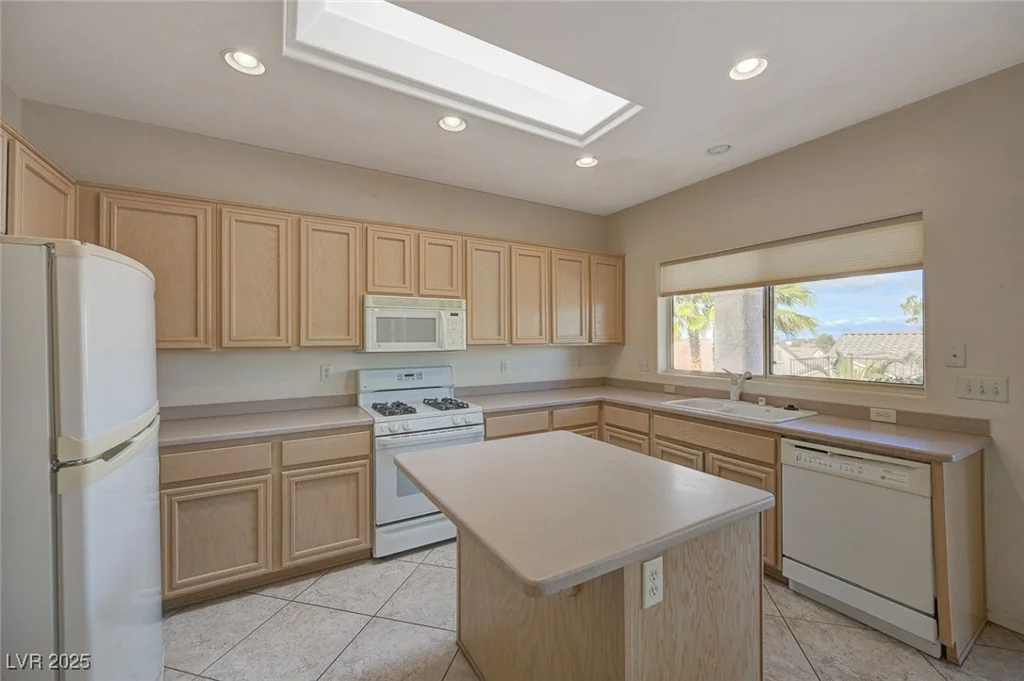 1687 Wellington Springs, Henderson, NV 89052