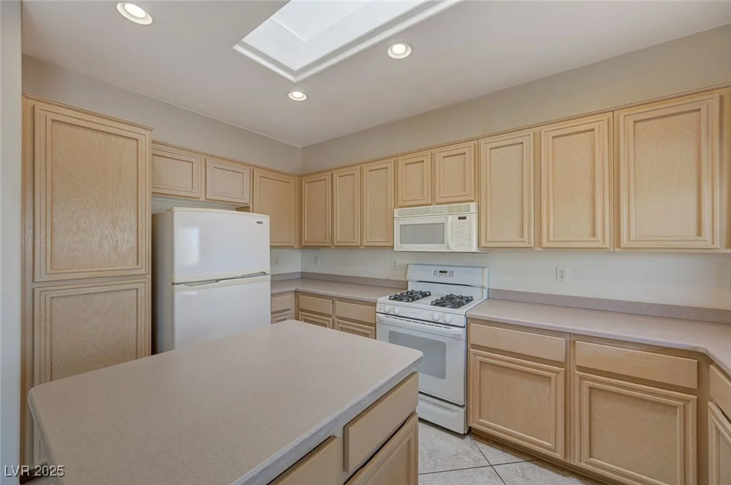 1687 Wellington Springs, Henderson, NV 89052